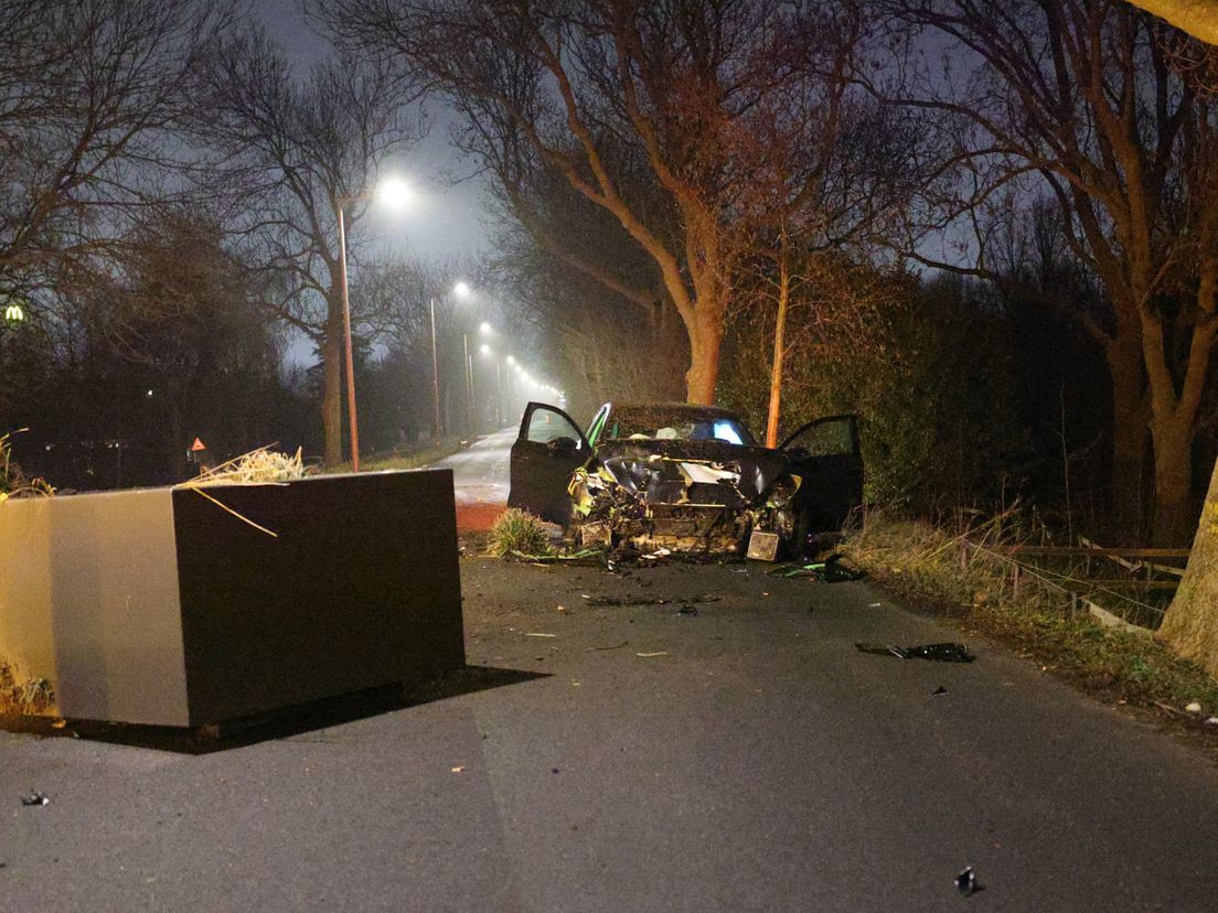 Ook in de nacht van zondag op maandag ging het mis op de Charloisse Lagedijk