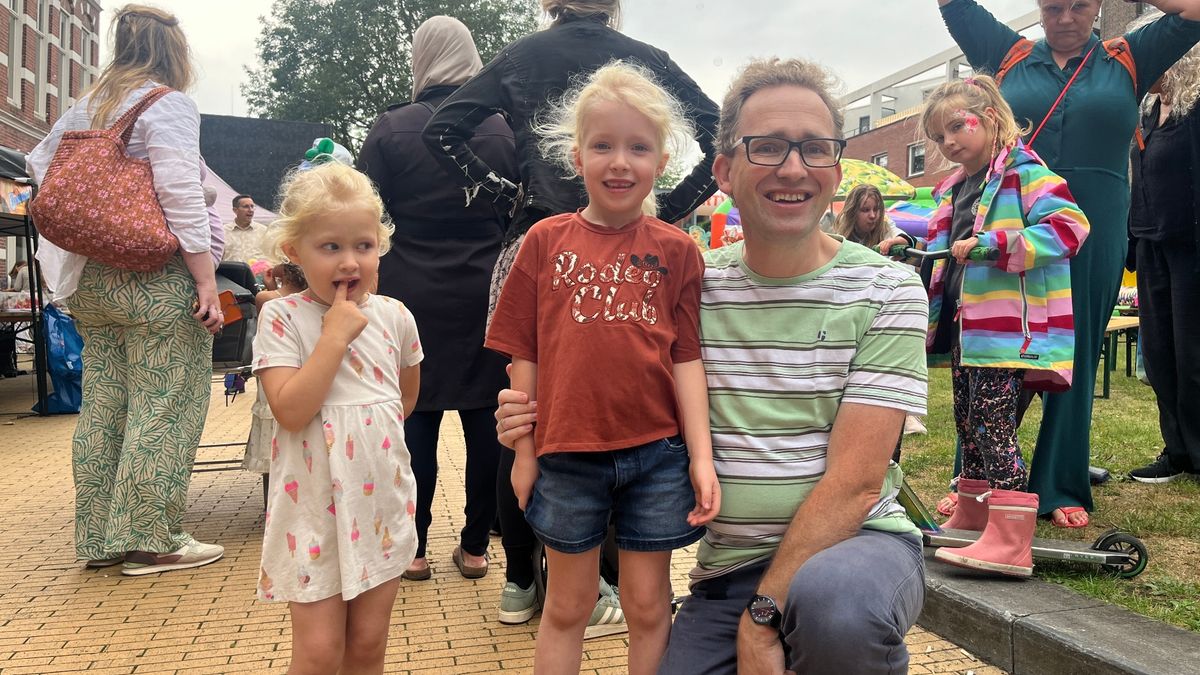 Groningen viert Bommen Berend: Springen op het kidsfestival • Organisatie: 'We hebben protocollen vo