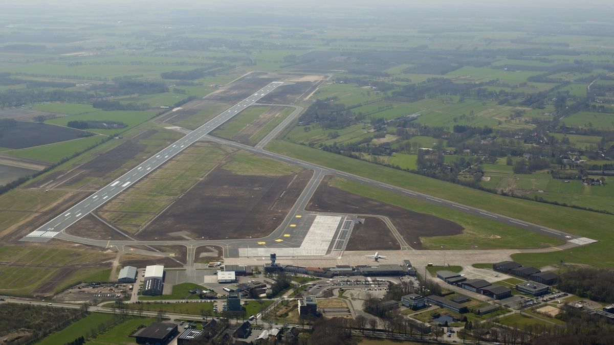 Arkefly gaat vanaf Groningen Airport Eelde vliegen RTV Noord