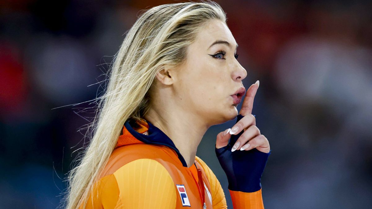 Lange nagels zorgen voor gescheurde schaatspakken op Winterspelen: 'Voor Jutta extra gemaakt'