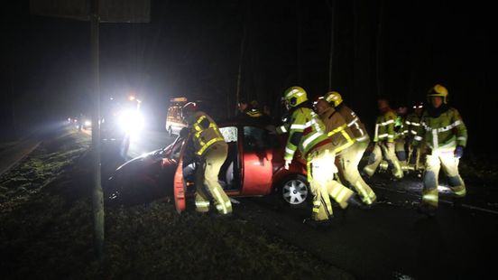 Bestuurder raakt gewond bij ongeval