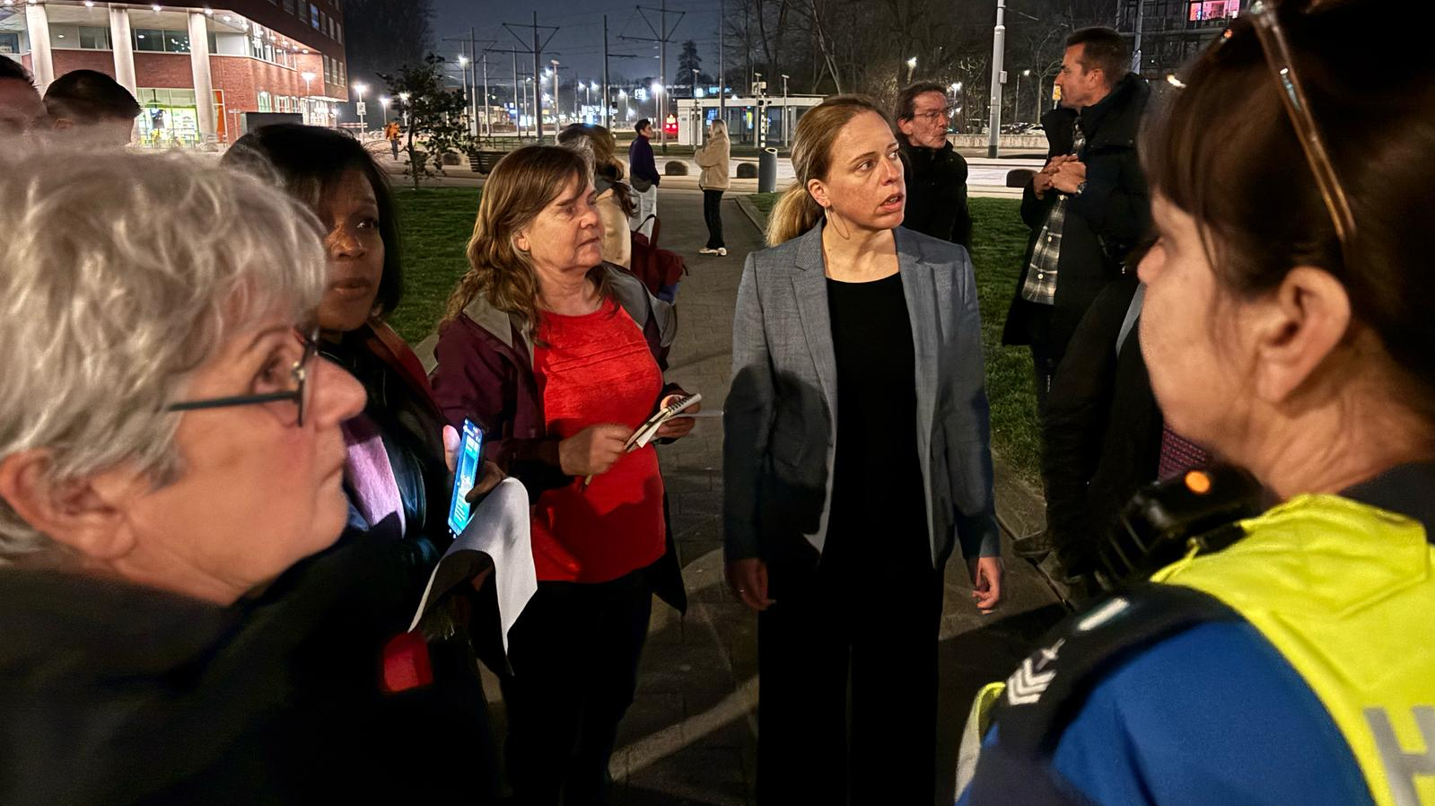 Carola Schouten bezoekt IJsselmonde.