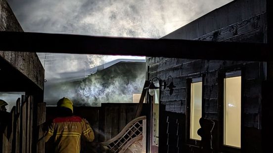 Brand in Doetinchem • bewoner aangehouden na woningbrand