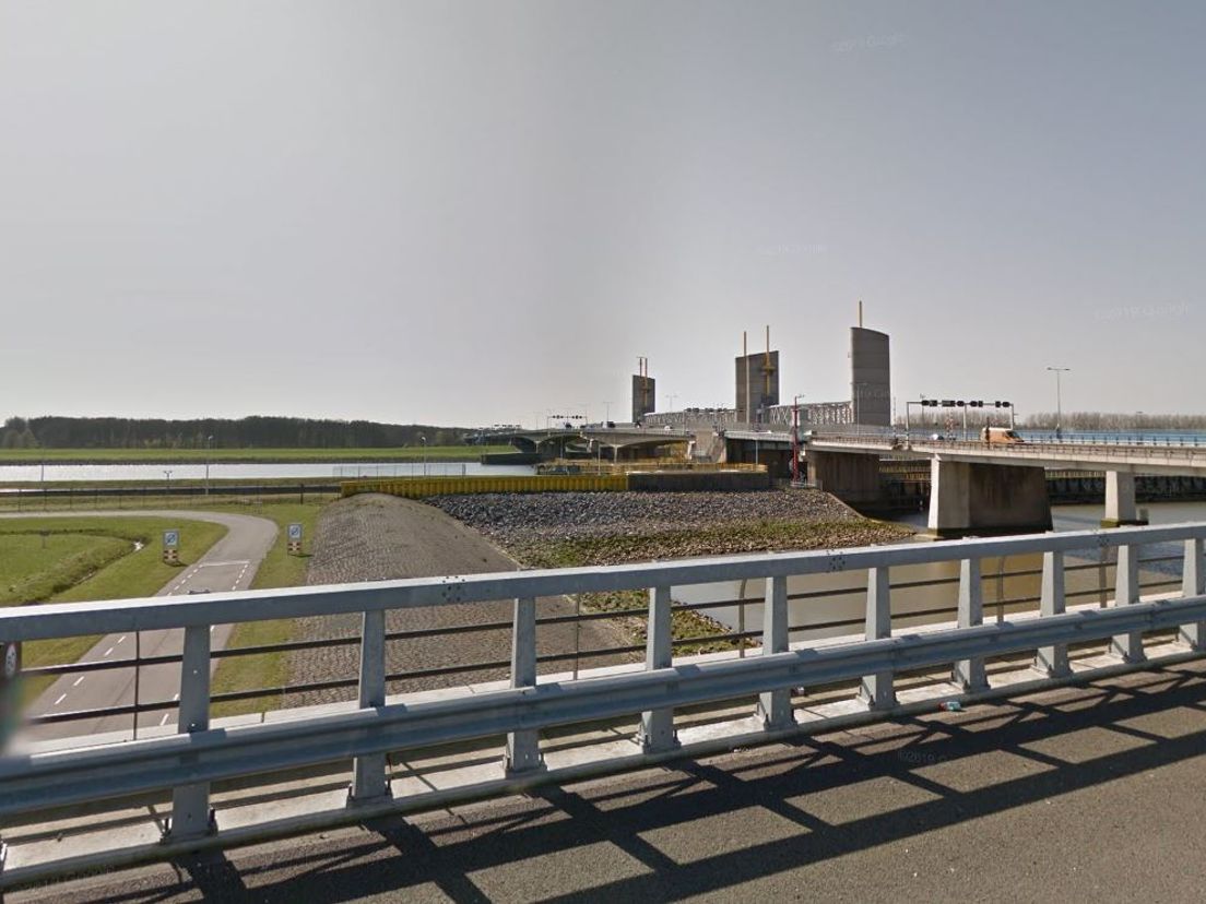 De Hartelbrug. Foto Google Streetview