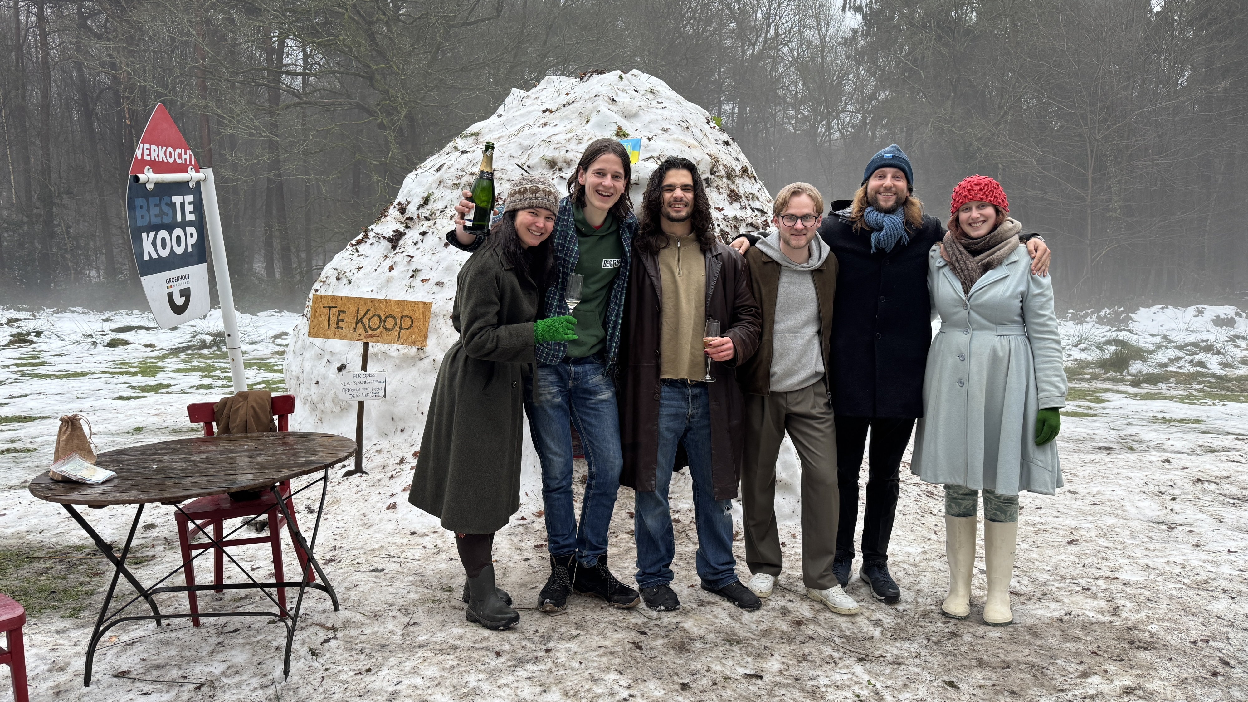 De week van Drenthe: Wolf bij school en smeltende iglo verkocht