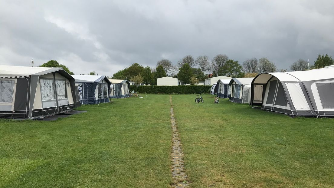 Campinggasten Aagtekerke genieten ondanks slecht weer