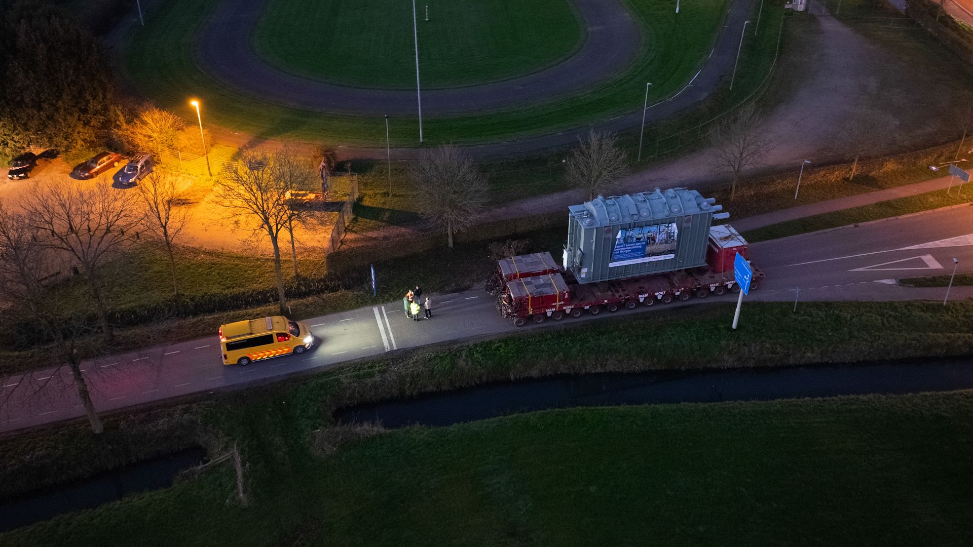 Deze reis maakte de mega transformator naar eindbestemming