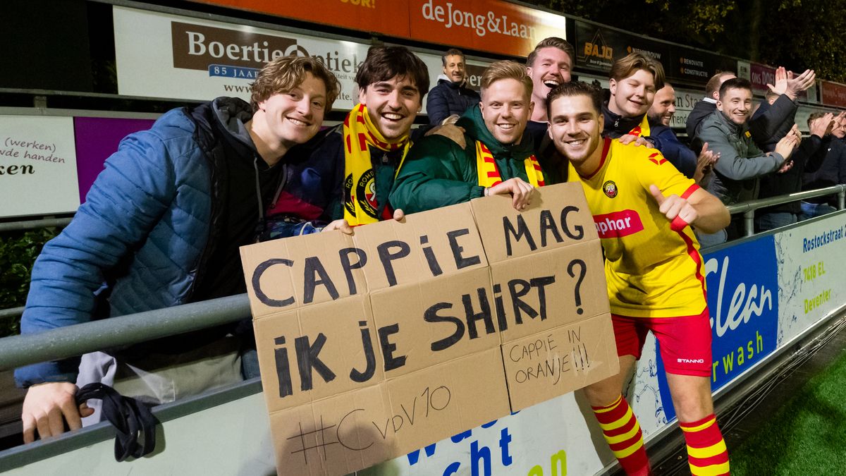 Twentefan Casper van der Veen smult van bekeravond in Raalte: 'Once in a lifetime'