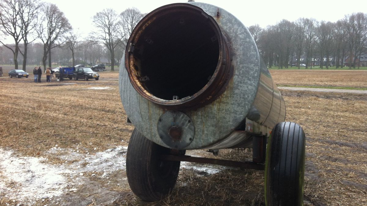 Carbidschieters uit Wapse en Diever vuren kanonnen af op Napoleon