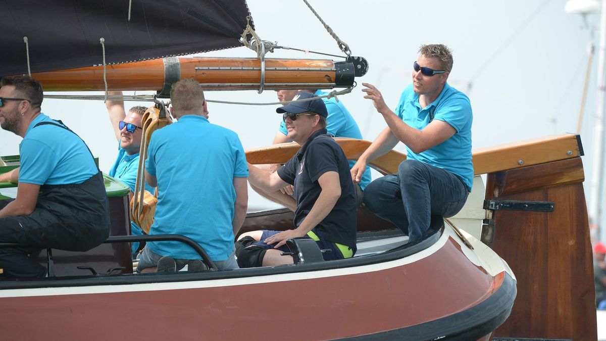 Skûtsje Woudsend wint voorwedstrijd en tankt vertrouwen voor SKS-kampioenschap
