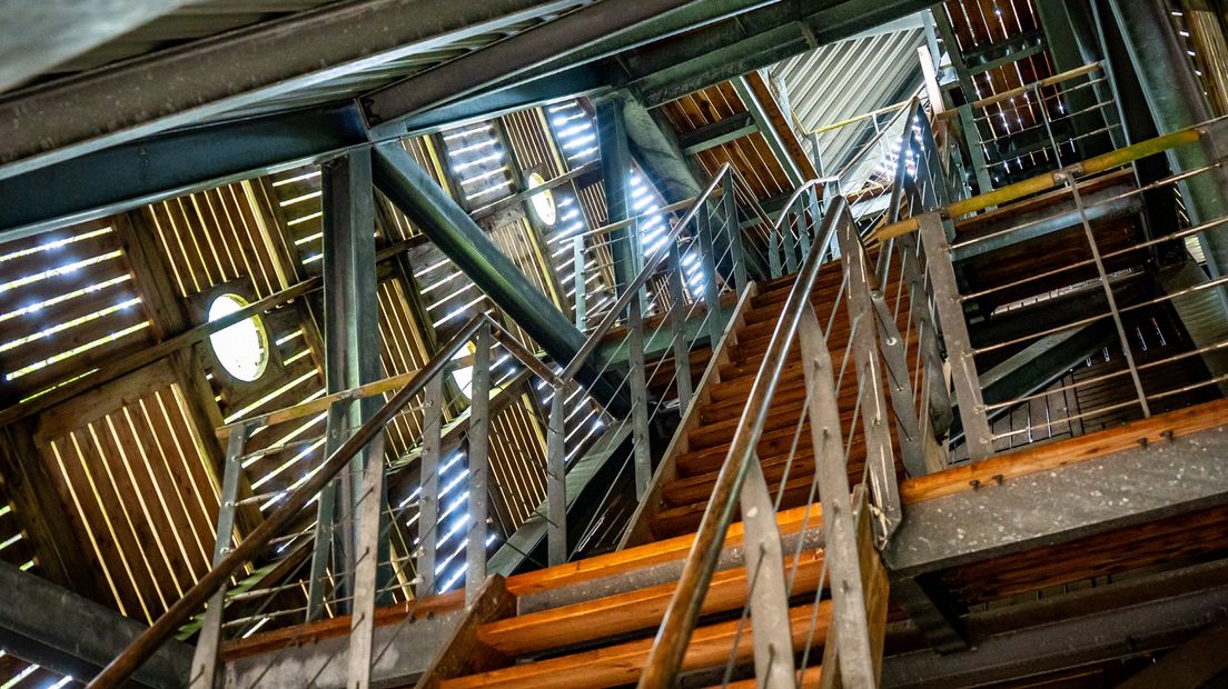 De trap in de uitkijktoren