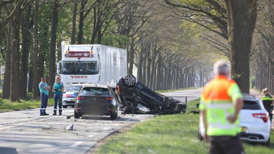 Automobilist overlijdt na ongeluk Ede. Automobilist overlijdt na ongeluk Ede.