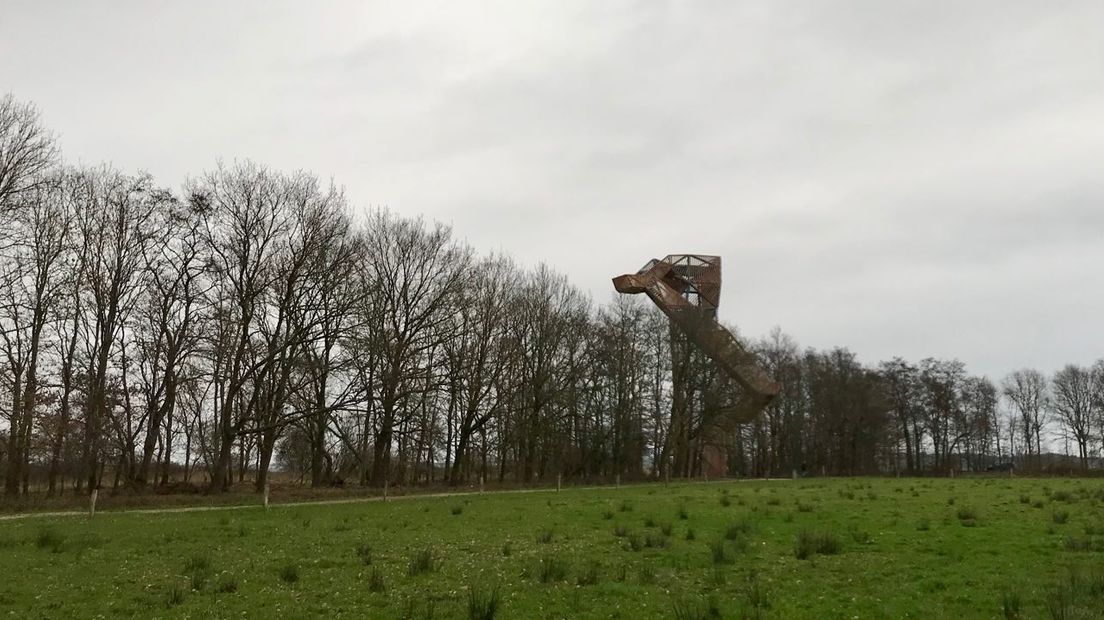 De uitkijktoren kost een kleine zeven ton (Rechten: Marjolein Knol / RTV Drenthe)