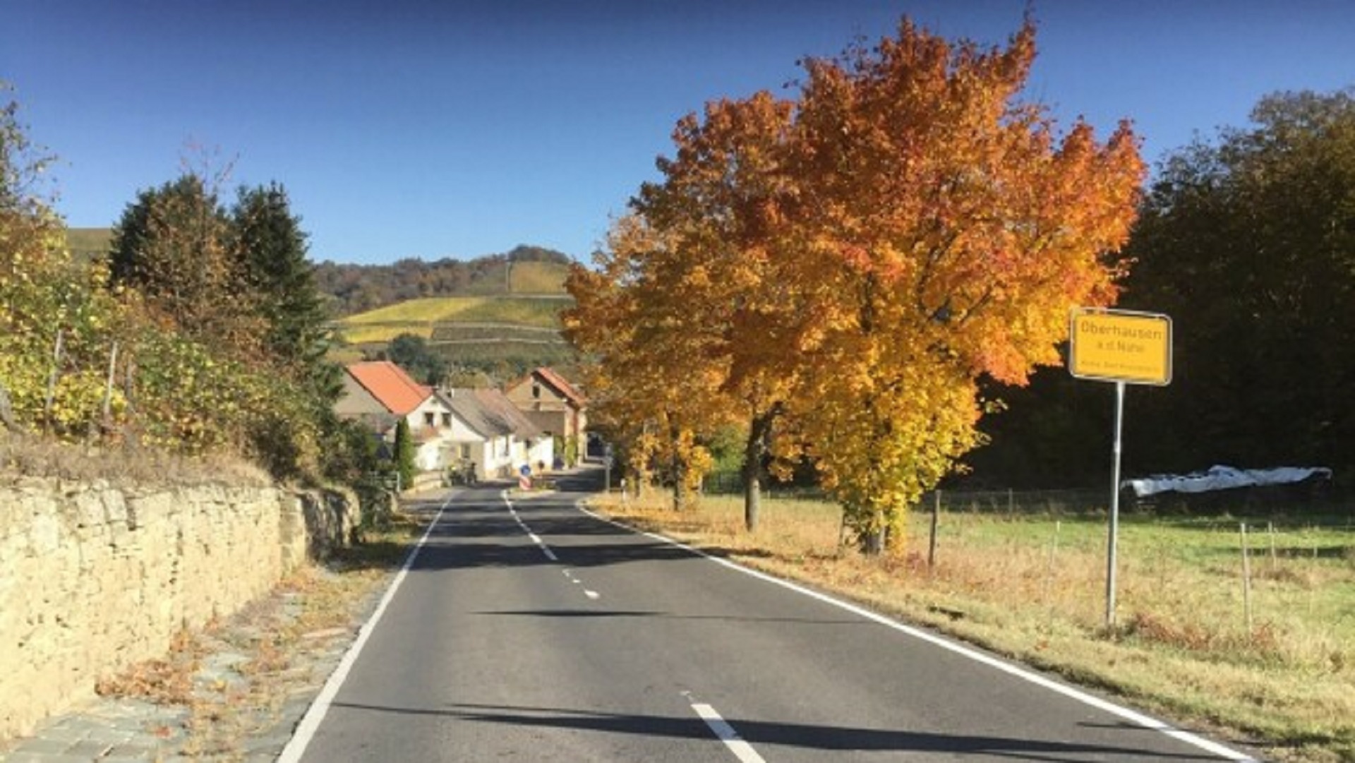 Oberhausen an der Nahe in herfstkleuren