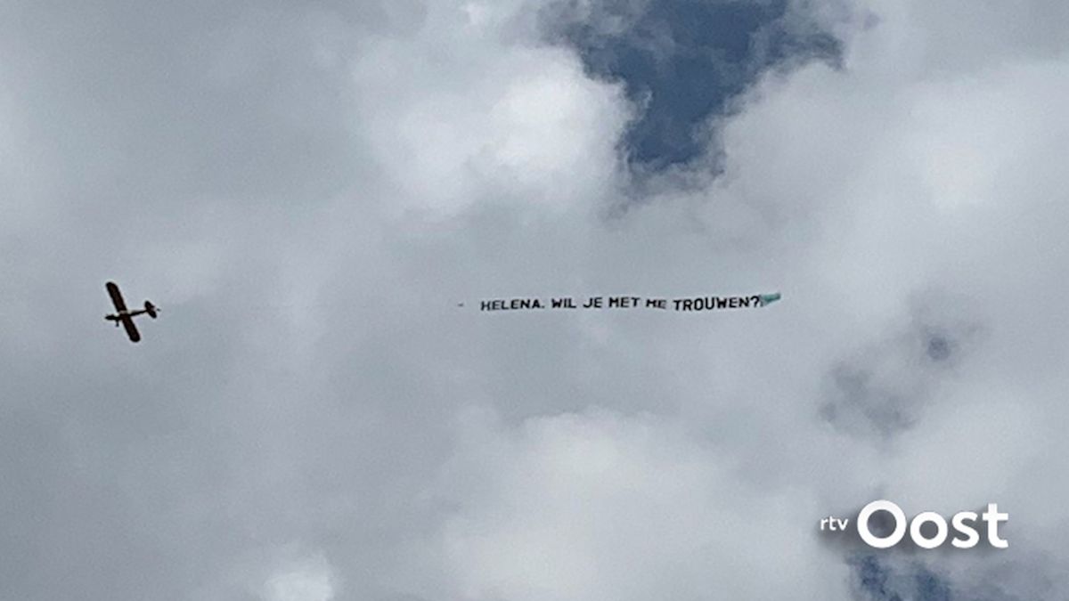 Huwelijksaanzoek in de lucht boven Overijssel: 