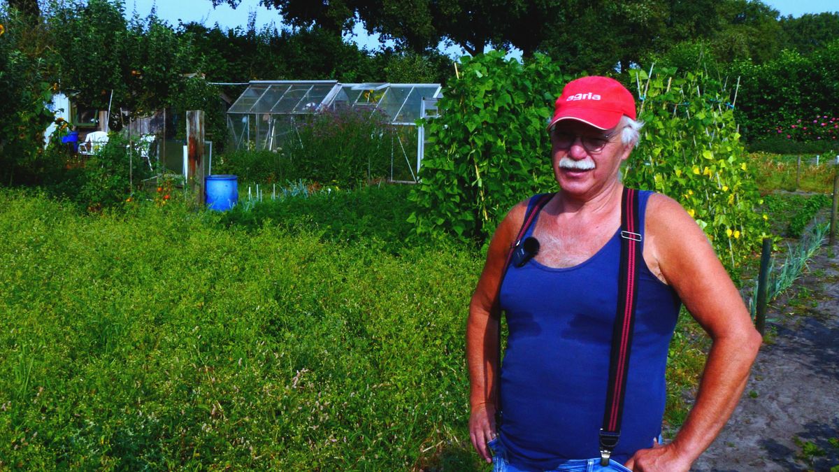 Jan is al tientallen jaren lid van Tuinvereniging Avereest in Dedemsvaart