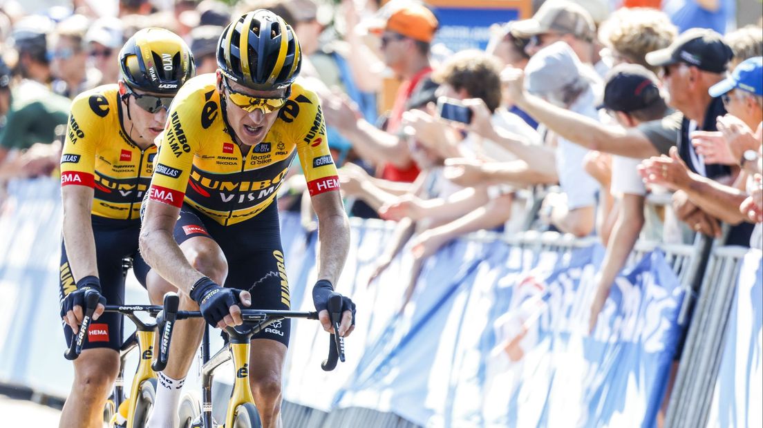 Robert Gesink tijdens het NK wielrennen