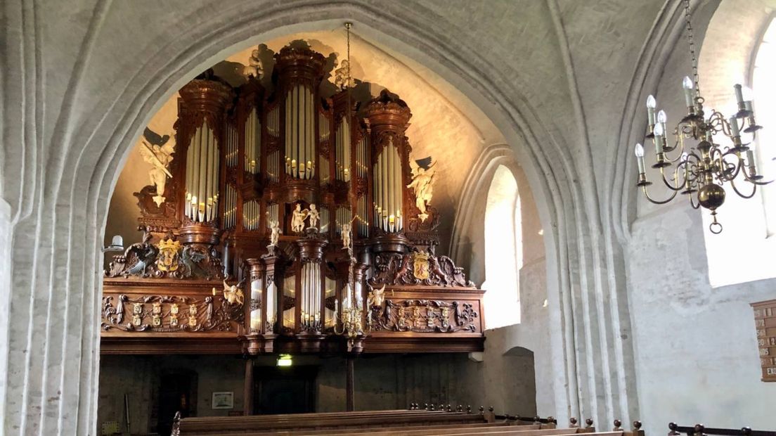 Het gerestaureerde orgel in Leens