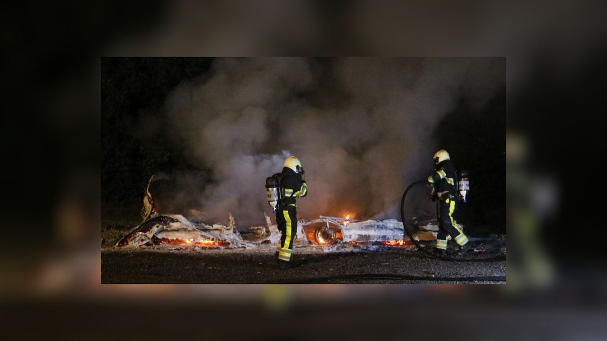 Caravan brandt uit in Aldeboarn; politie gaat uit van brandstichting
