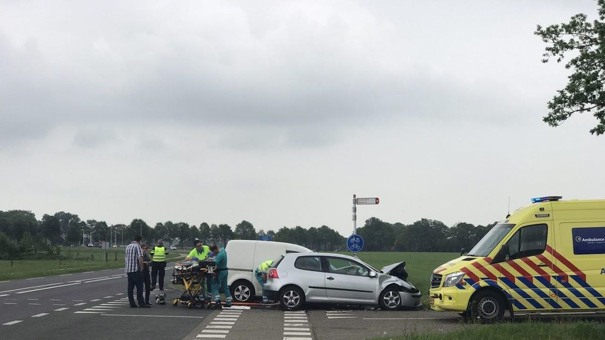 Drie ongelukken op N349 in Reutum, Fleringen en Albergen (UPDATE)