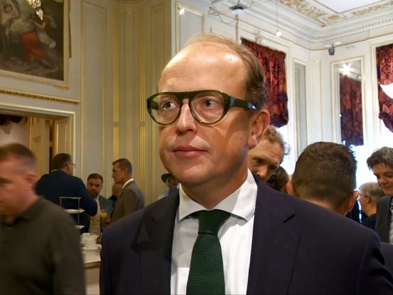 Friso Douwstra hâldt takom jier op as deputearre en is gjin kandidaat by de Steateferkiezings