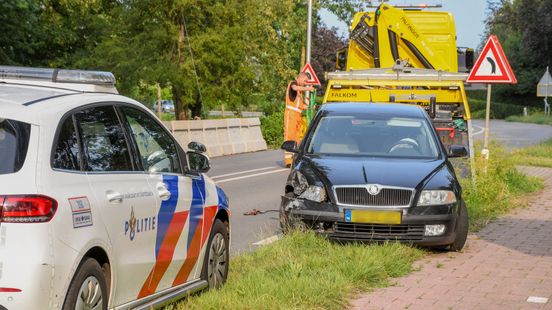 112-blog: Aanrijding in Woerden | Gecrashte bakwagen Soest bleek gestolen te zijn. 112-blog: Aanrijding in Woerden | Gecrashte bakwagen Soest bleek gestolen te zijn.