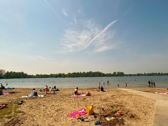 Temperatuur in De Bilt stijgt tot 25,1 graden: eerste zomerse dag van het jaar een feit