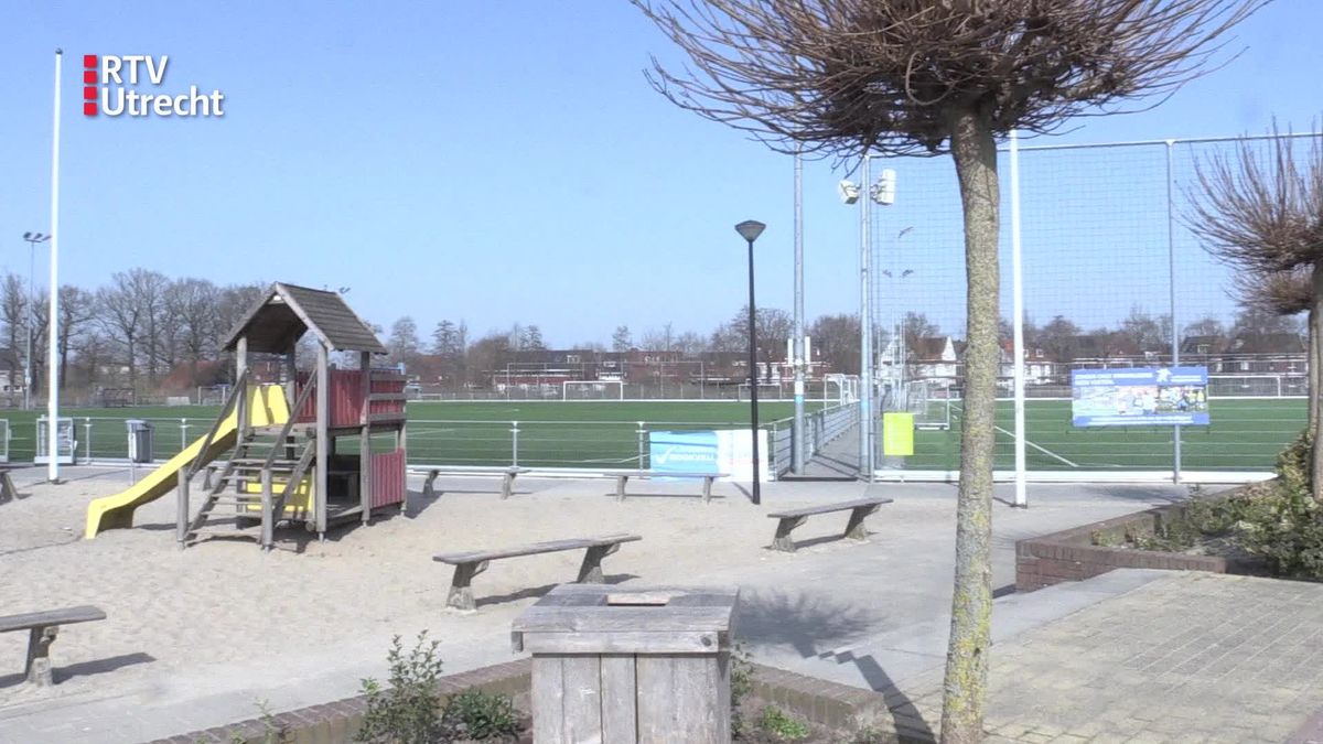 Jongen (19) mishandeld op voetbalveld in Hooglanderveen