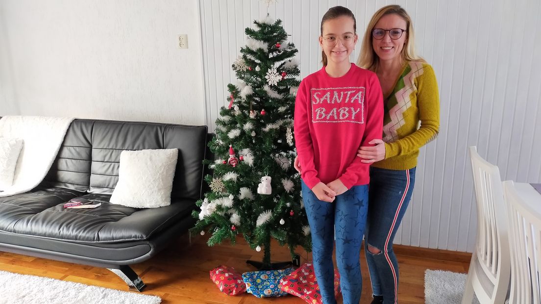 Natalia Stavila en haar dochter Melissa uit Roemenië vieren dit jaar kerst met z'n tweetjes