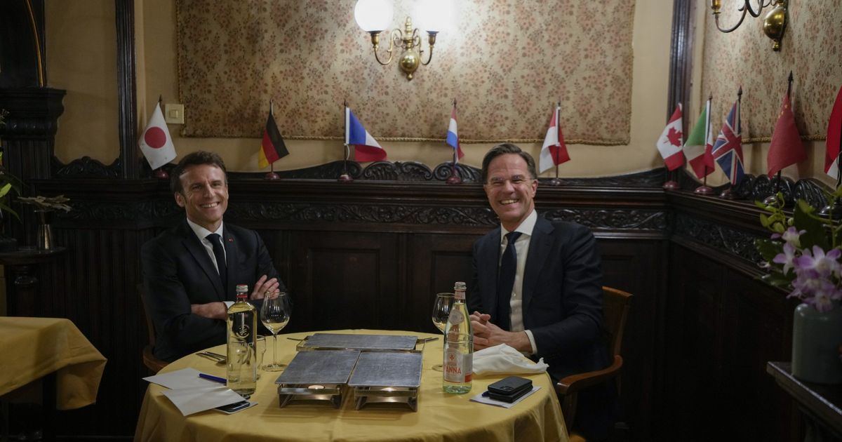 Nieuw boek over Mark Rutte geeft inzicht in zijn persoon: 'Hij laat je ...