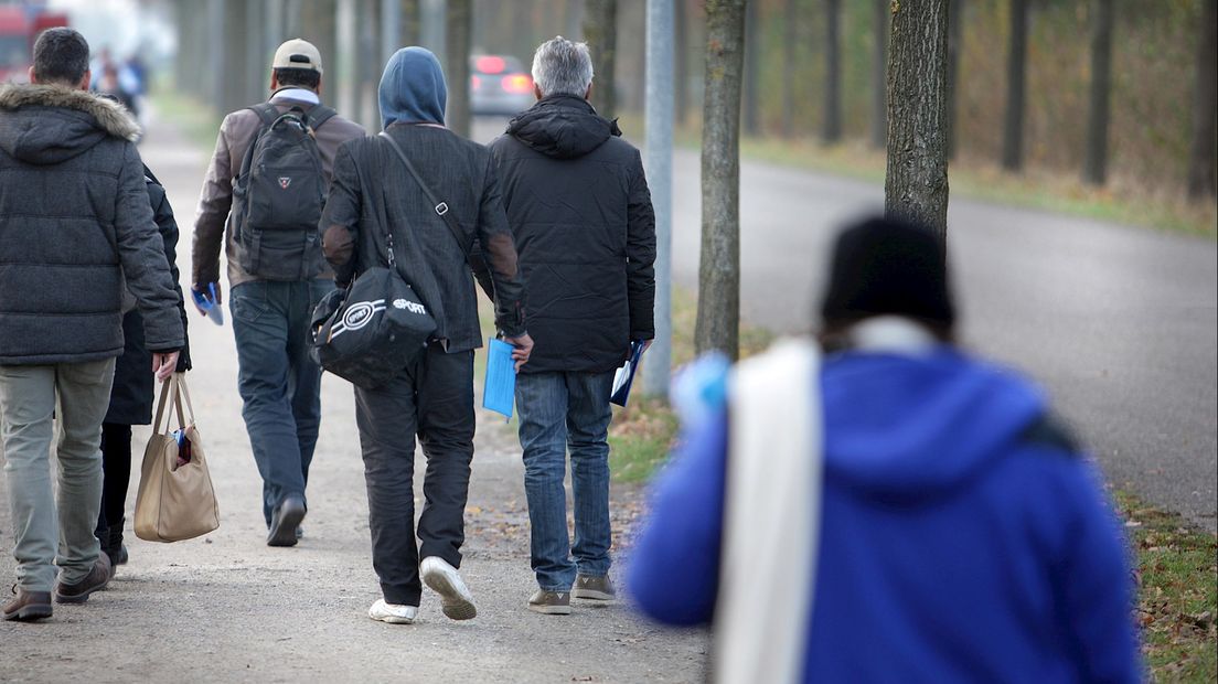 Mogelijk streep door opvanglocaties voor asielzoekerscentra in Overijssel
