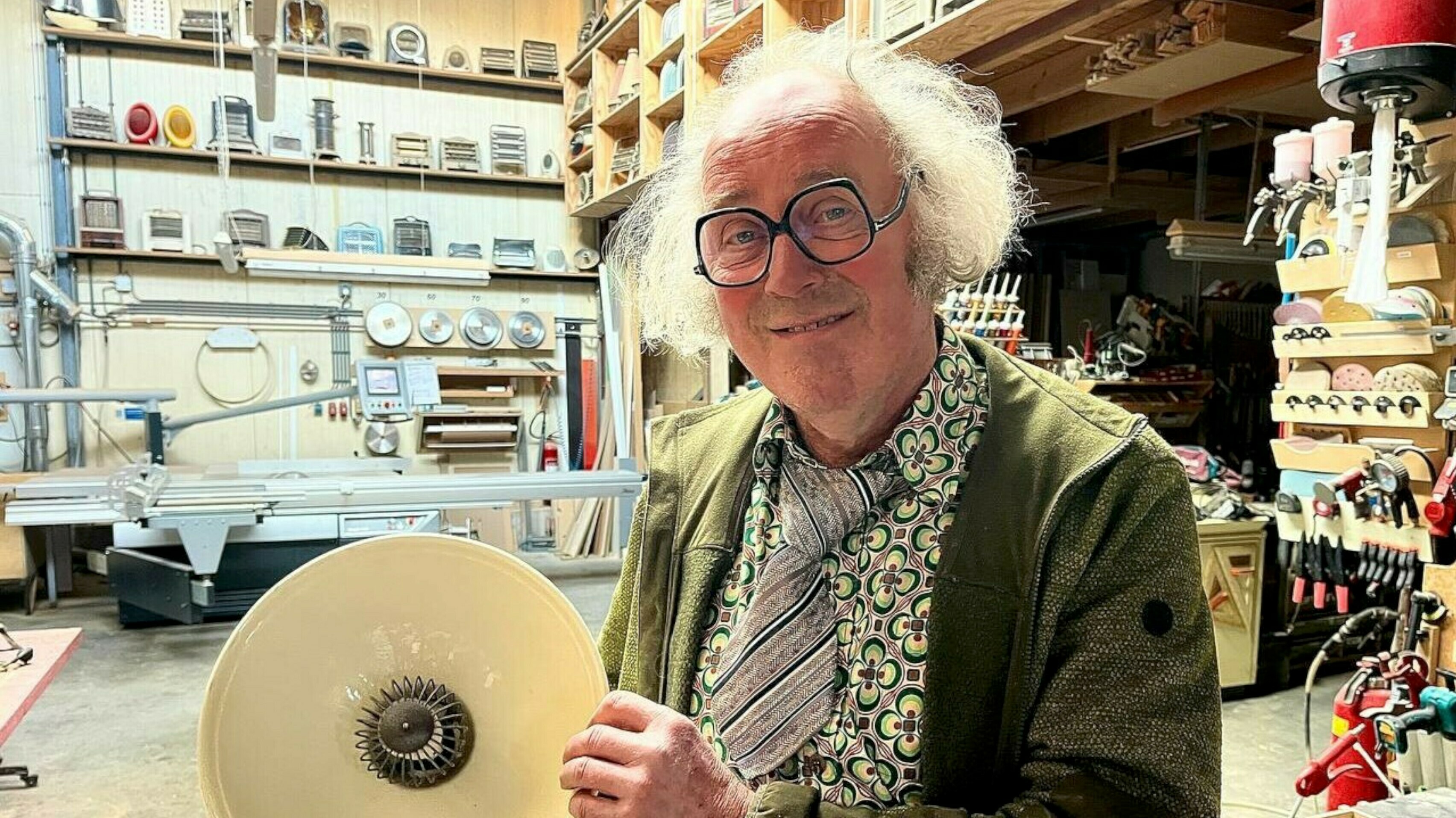 Willem Rietman uit Tynaarlo leeft tussen de straalkachels: 'Ik verzamel ze al vijftig jaar'