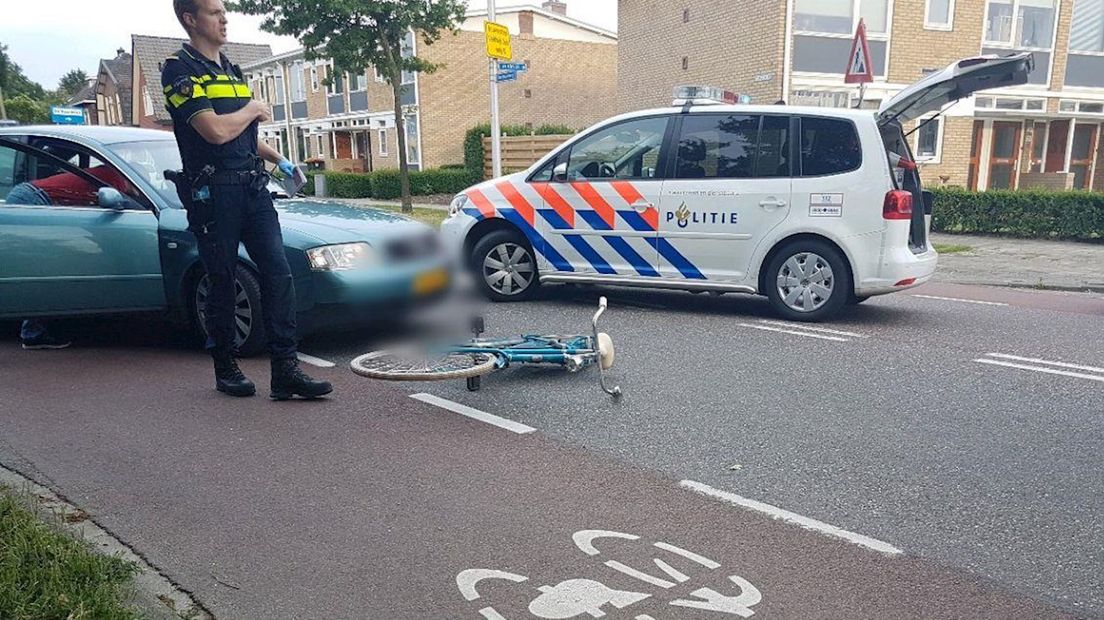 Fietsster gewond bij aanrijding in Hengelo