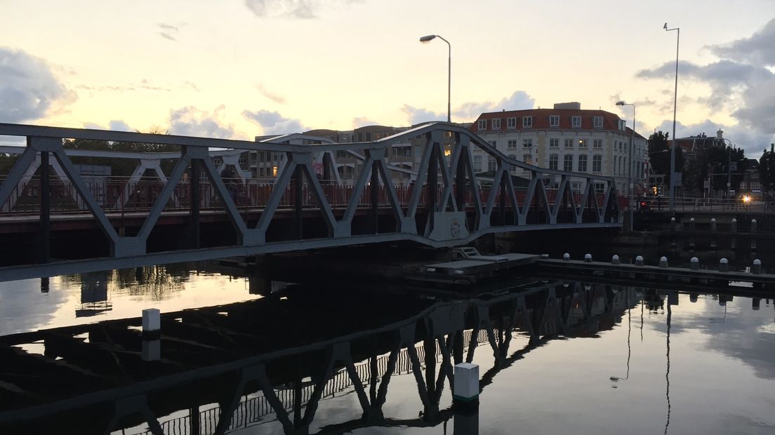 Chroom-6 aangetroffen in verf op stationsbrug Middelburg