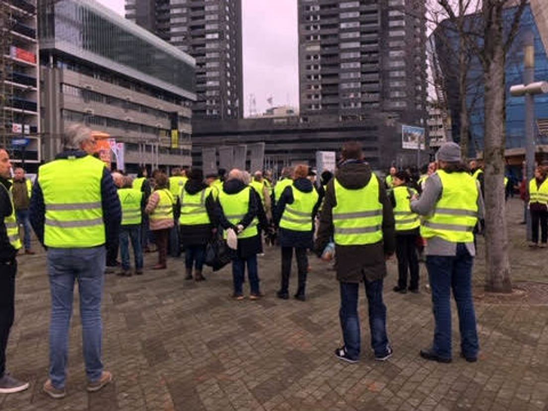 Demonstratie gele hesjes in Rotterdam