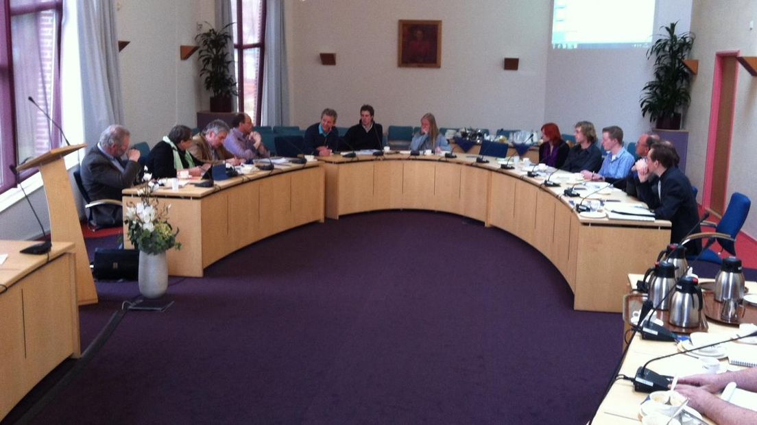 De gemeenten en de provincie spraken elkaar vanmiddag in Exloo