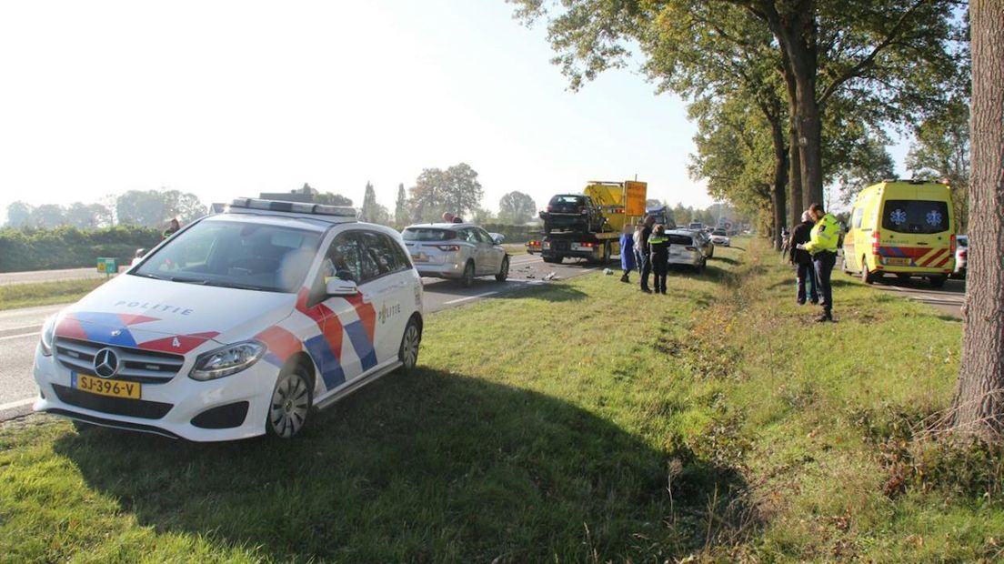 Ongeluk met vier auto's op N350