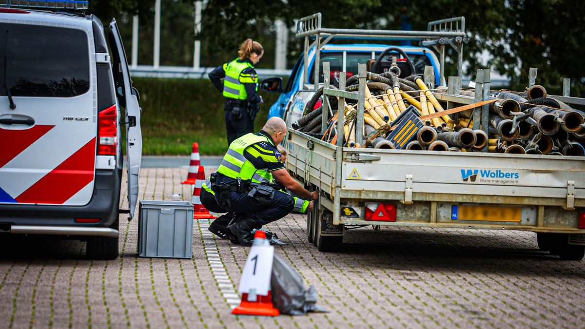 71 boetes, 32 waarschuwingen en 2 drugsrijders bij politieactie op N31 bij Opeinde