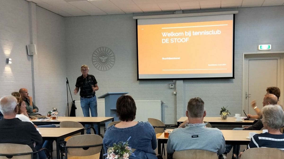 Tiental Koudekerkenaren tegen komst van padelbanen: 'Het maakt ontzettend veel lawaai'