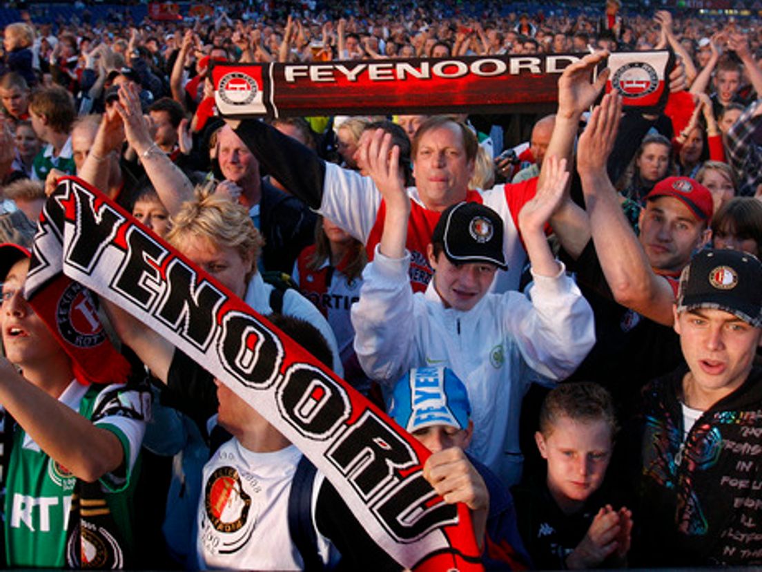 feyenoordfans.cropresize.tmp.jpg