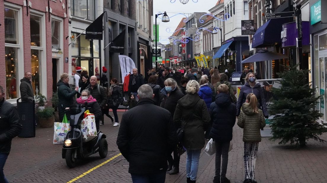 Drukte in Drentse winkelstraten