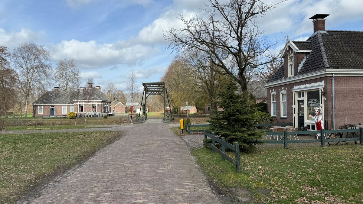 Nieuwe eigenaar Veenpark wil openluchtmuseum weer openen