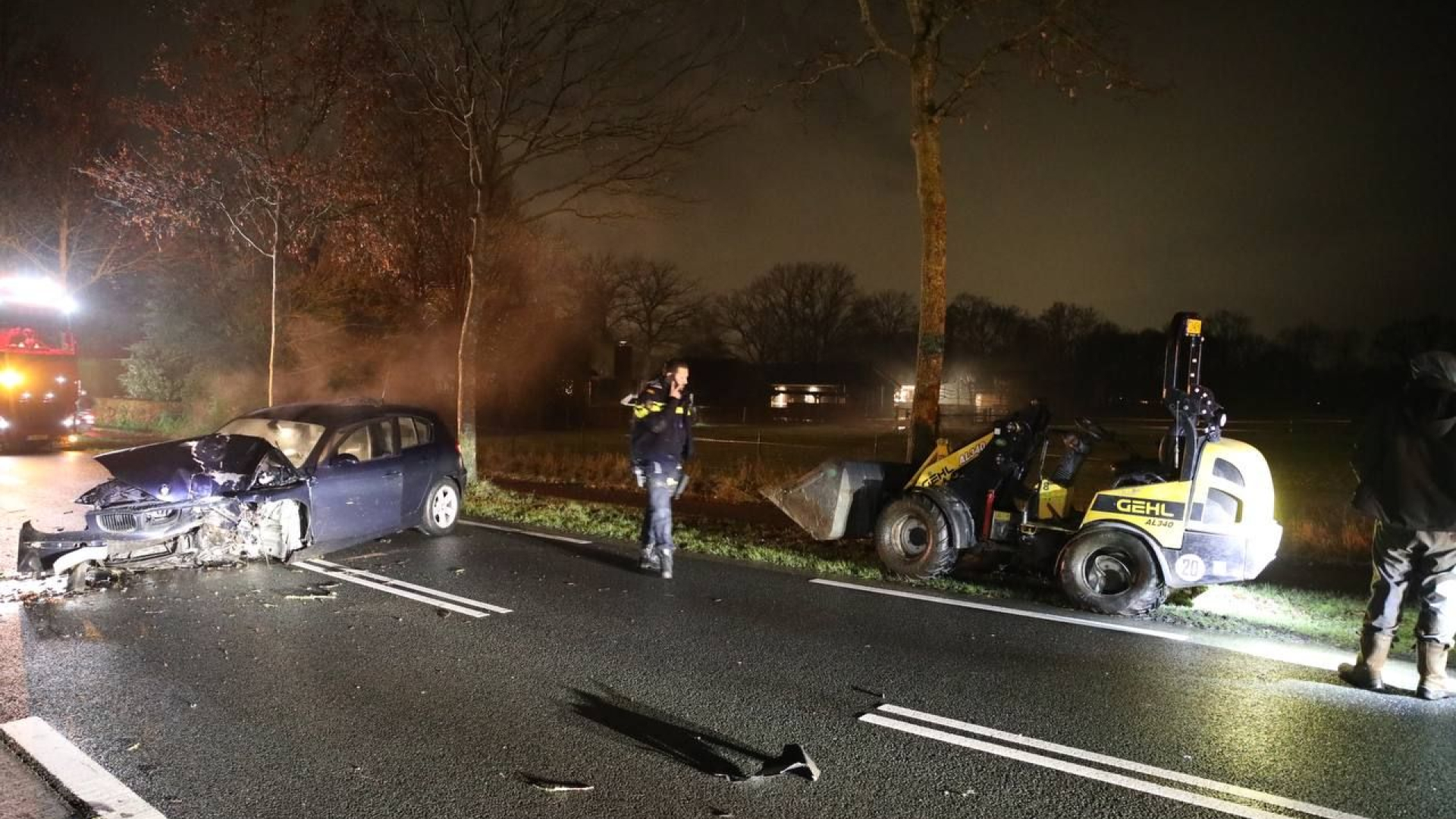 Aanhouding Na Achtervolging • Auto Botst Op Shovel - Omroep Gelderland