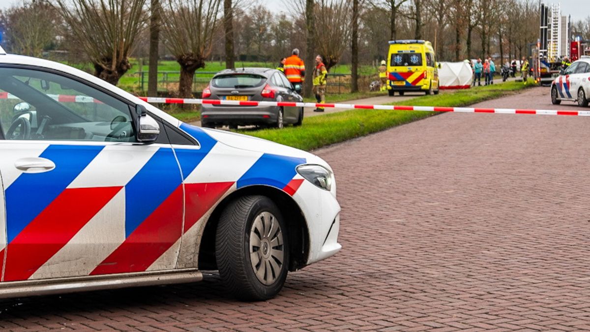 Persoon omgekomen bij auto-ongeluk Rottevalle | Geen treinen tussen Leeuwarden en Buitenpost