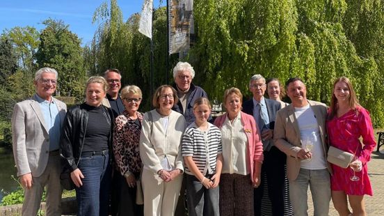 Jeroen is jongste met lintje, Peter nam er één aan voor overleden vrouw