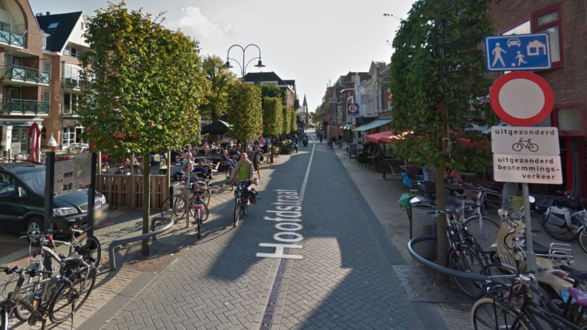 Tientallen boetes uitgedeeld aan fietsers die door centrum rijden