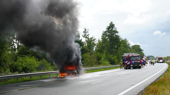 Fietsbezorger met glaasje op aangereden. Fietsbezorger met glaasje op aangereden.
