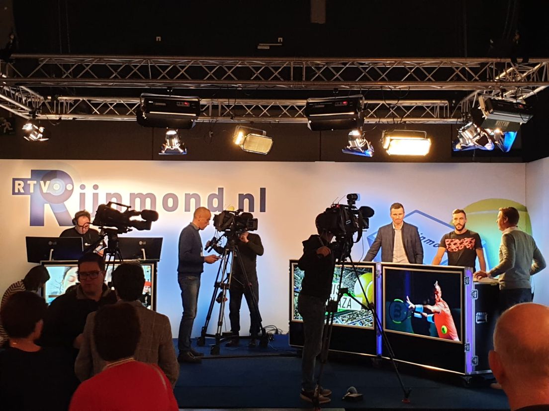 Het RTV Rijnmond-podium tijdens het ABNAMRO WTT
