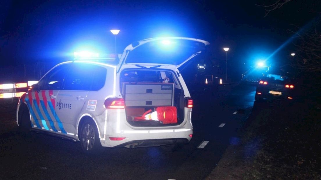 Politie stopt voertuig in Nieuw Heeten wegens wapenprocedure