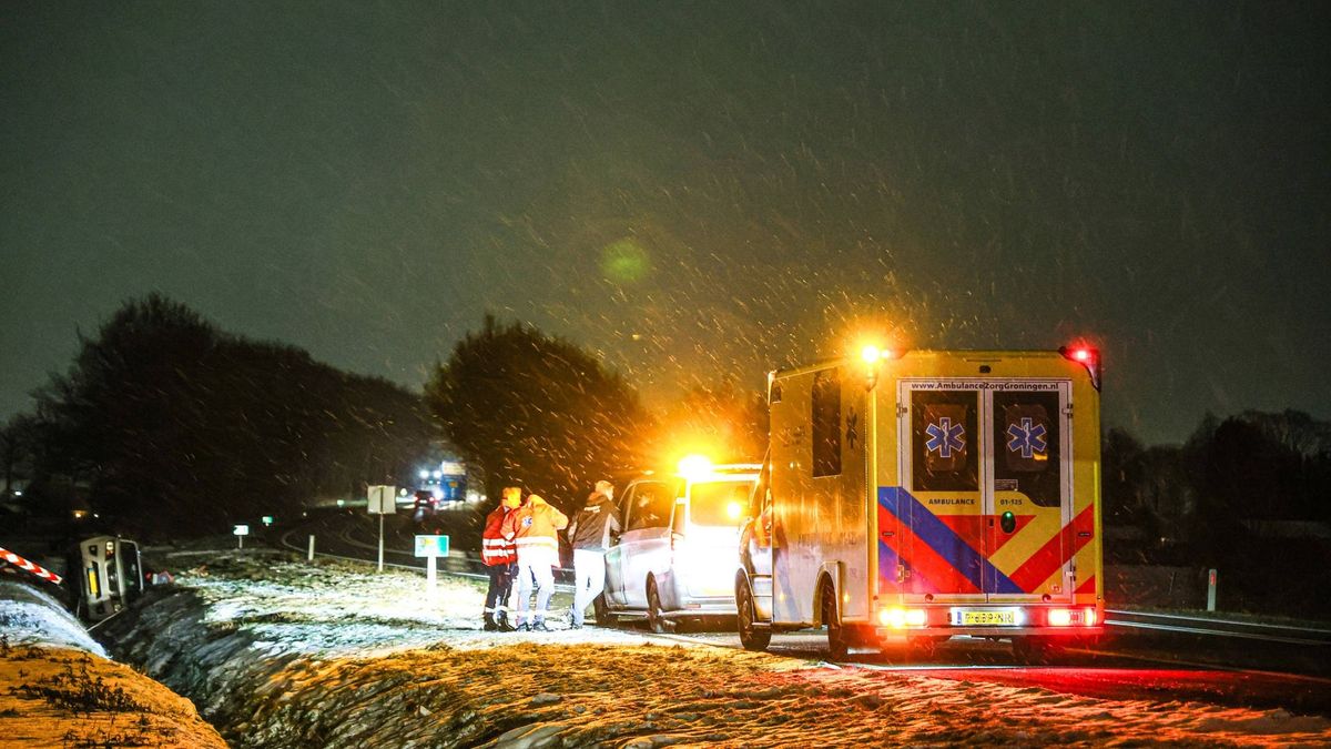 112-nieuws: Auto's te water in Ter Apel en Opende
